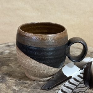 Japa Mug in Matte Black and Toffee