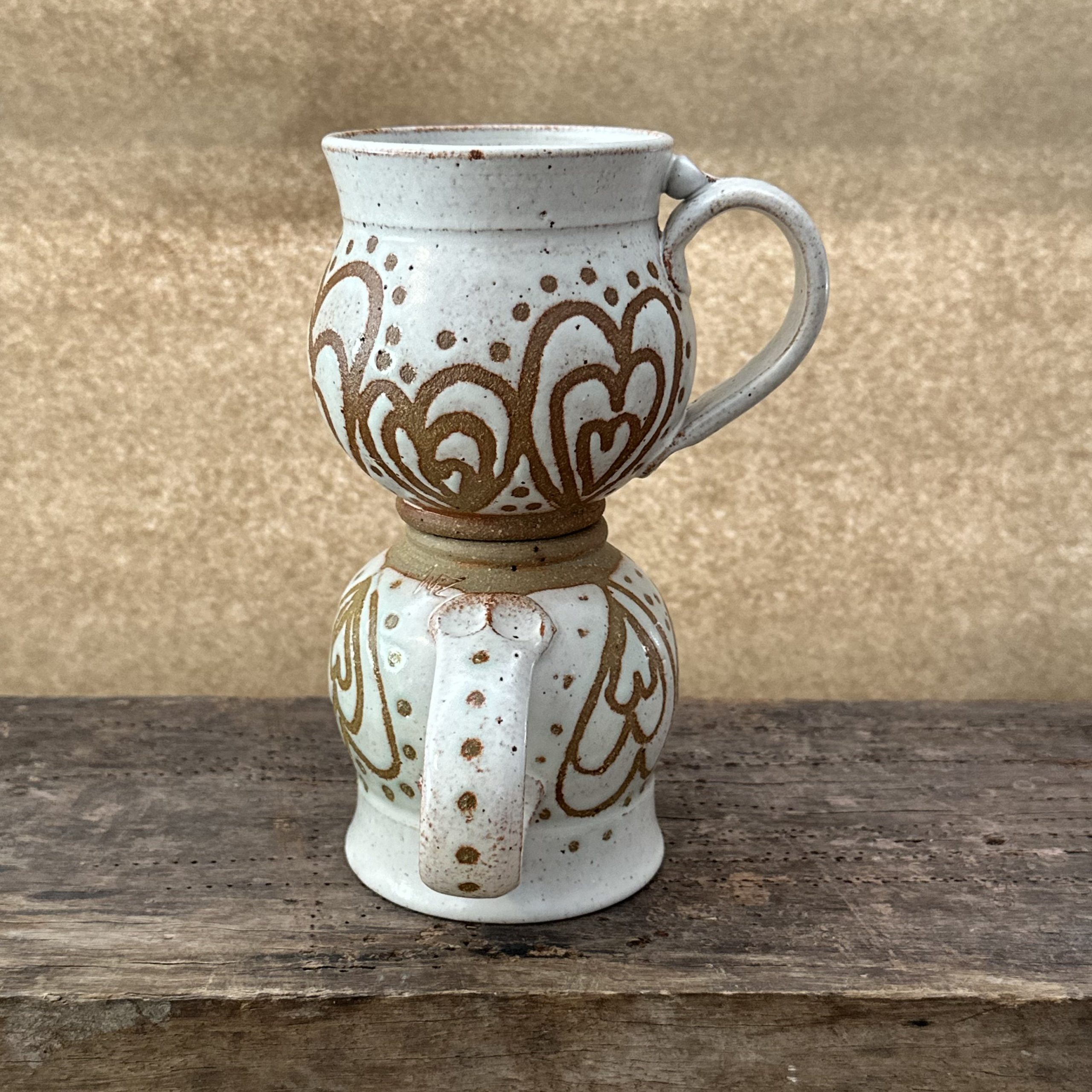 Goddess Shape | Peacock design | Sandstone White - Image 4