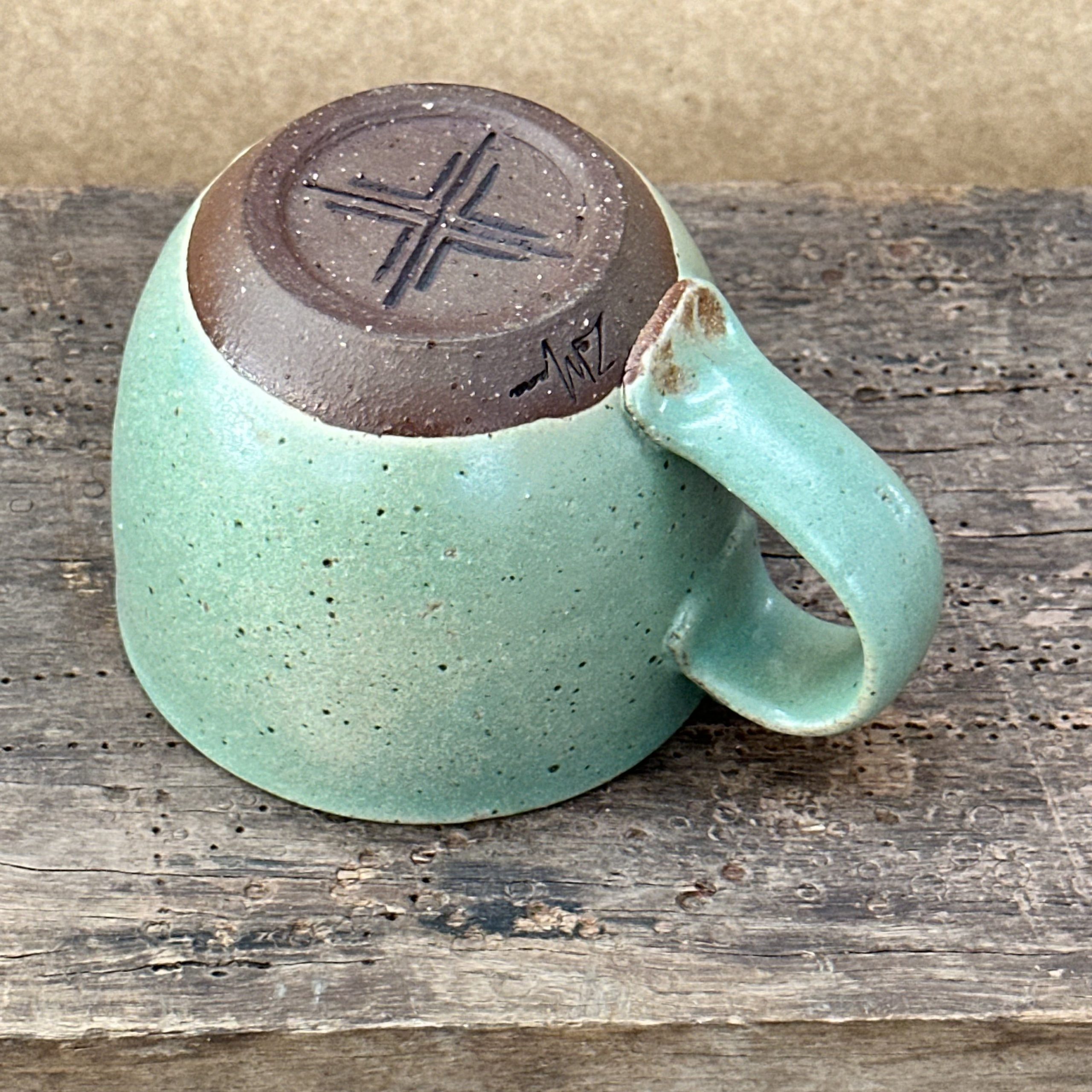 Bazic Mug | Green Earth | I love you - Image 4