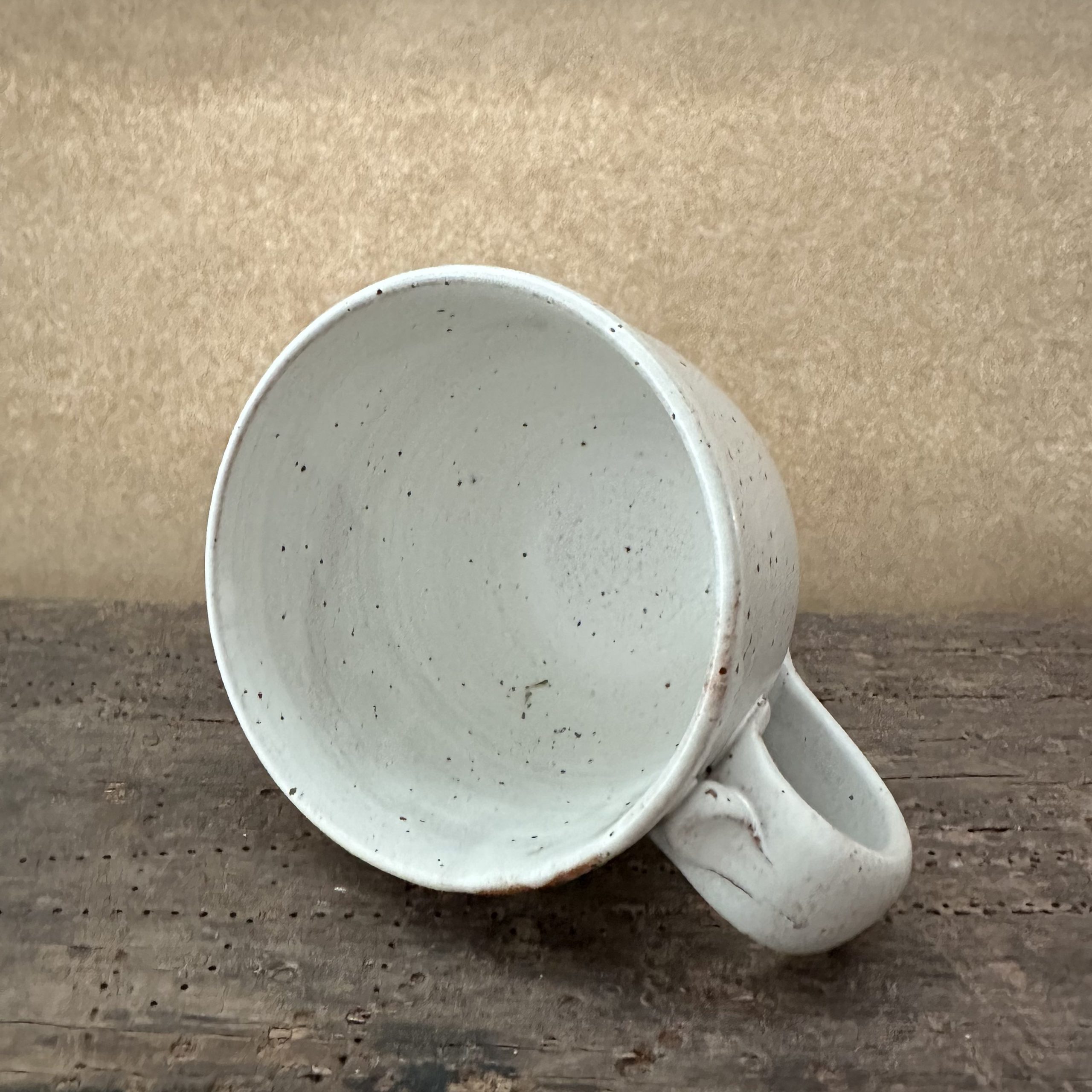 Bazic Mug | Sandstone White | Carved Heart - Image 2