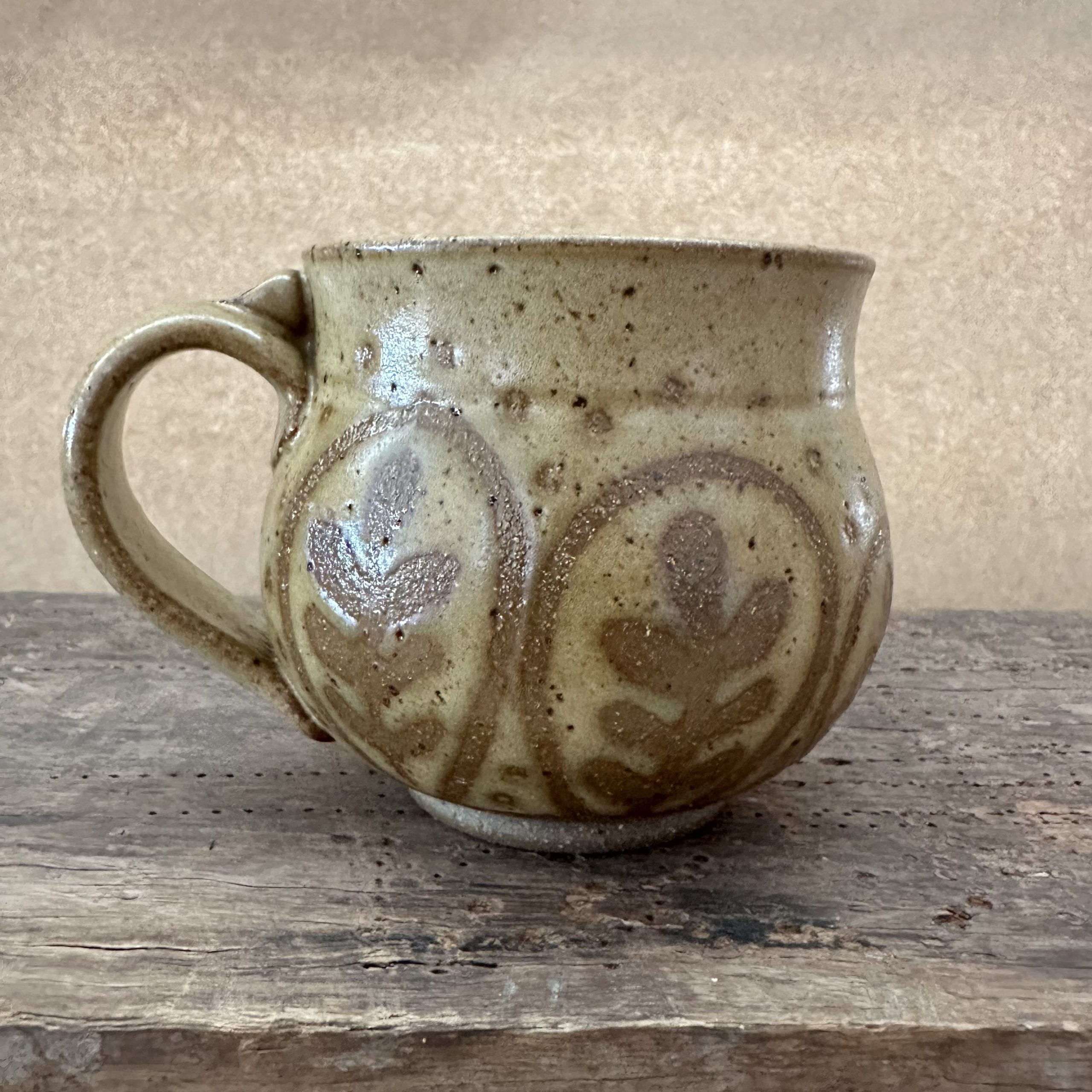 Goddess Shape | Plant design | Stone glaze