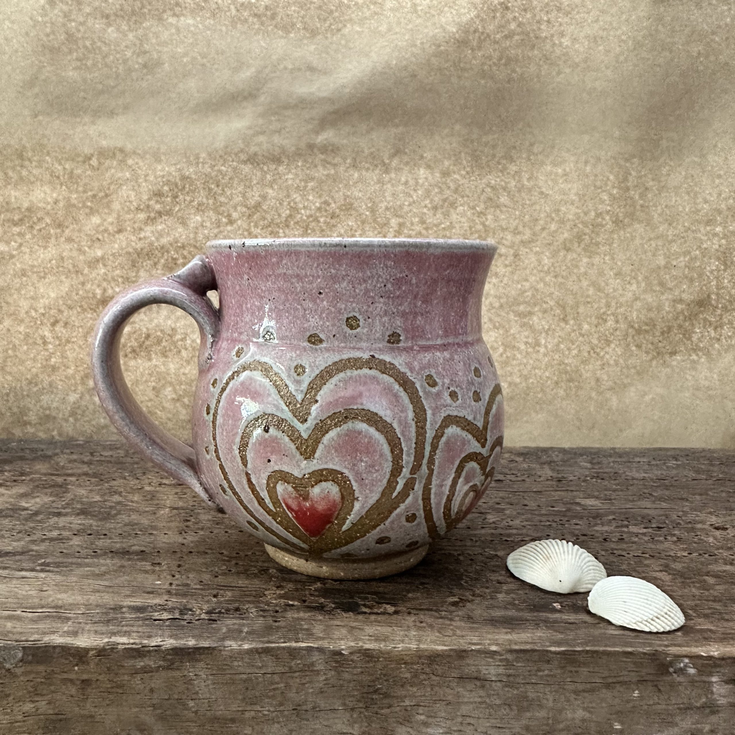 Goddess Shape | Heart design | Dusky Pink with Red detail