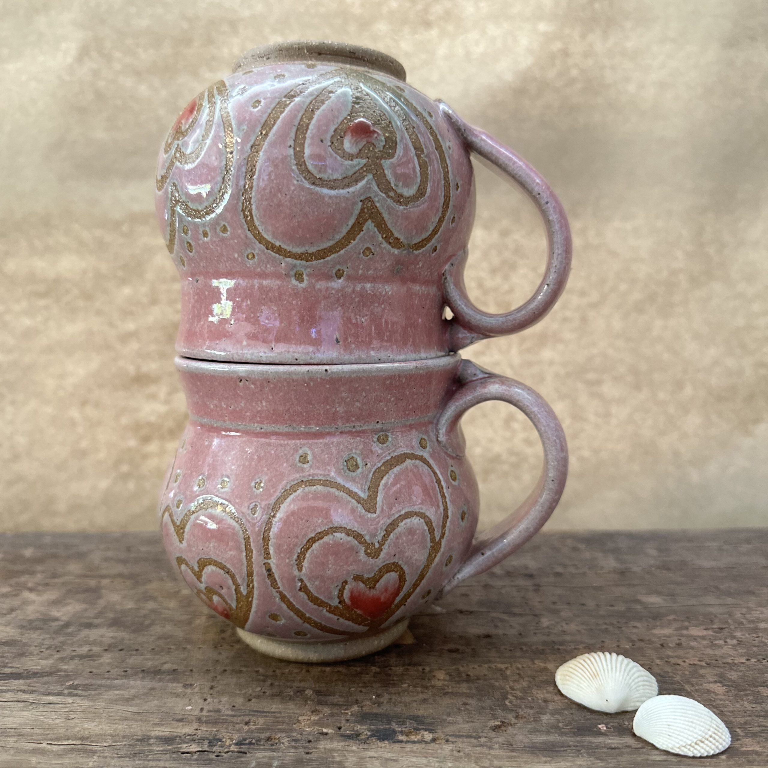 Goddess Shape | Heart design | Dusky Pink with Red detail - Image 2