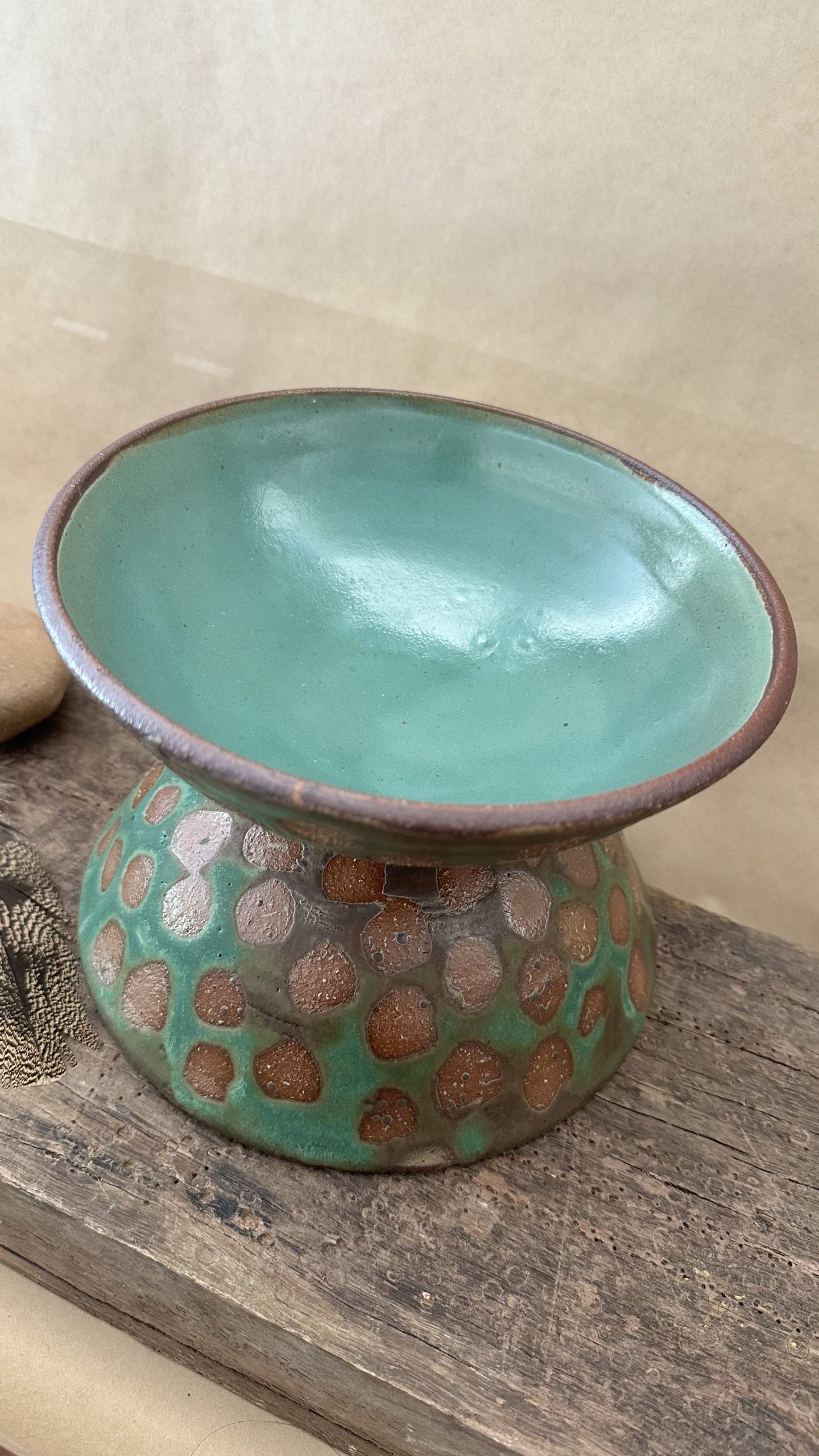 PAIR OF BOWLS | GREEN EARTH | DOTS - Image 4