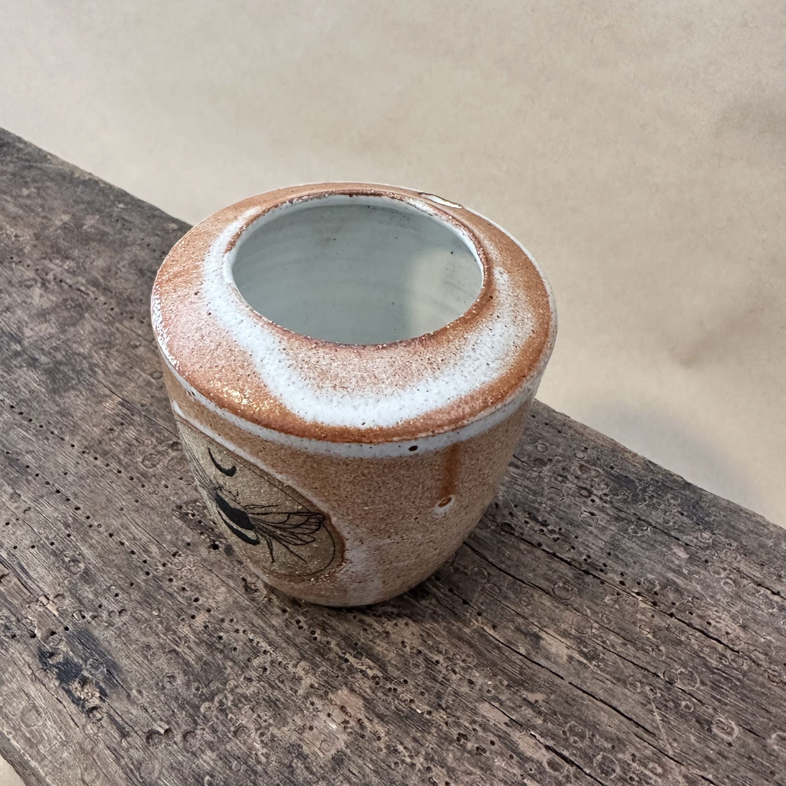 TRAVEL MUG | SANDSTONE GLAZE | BEE WITH MOON - Image 5
