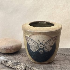 TRAVEL MUG | STONE | BEE
