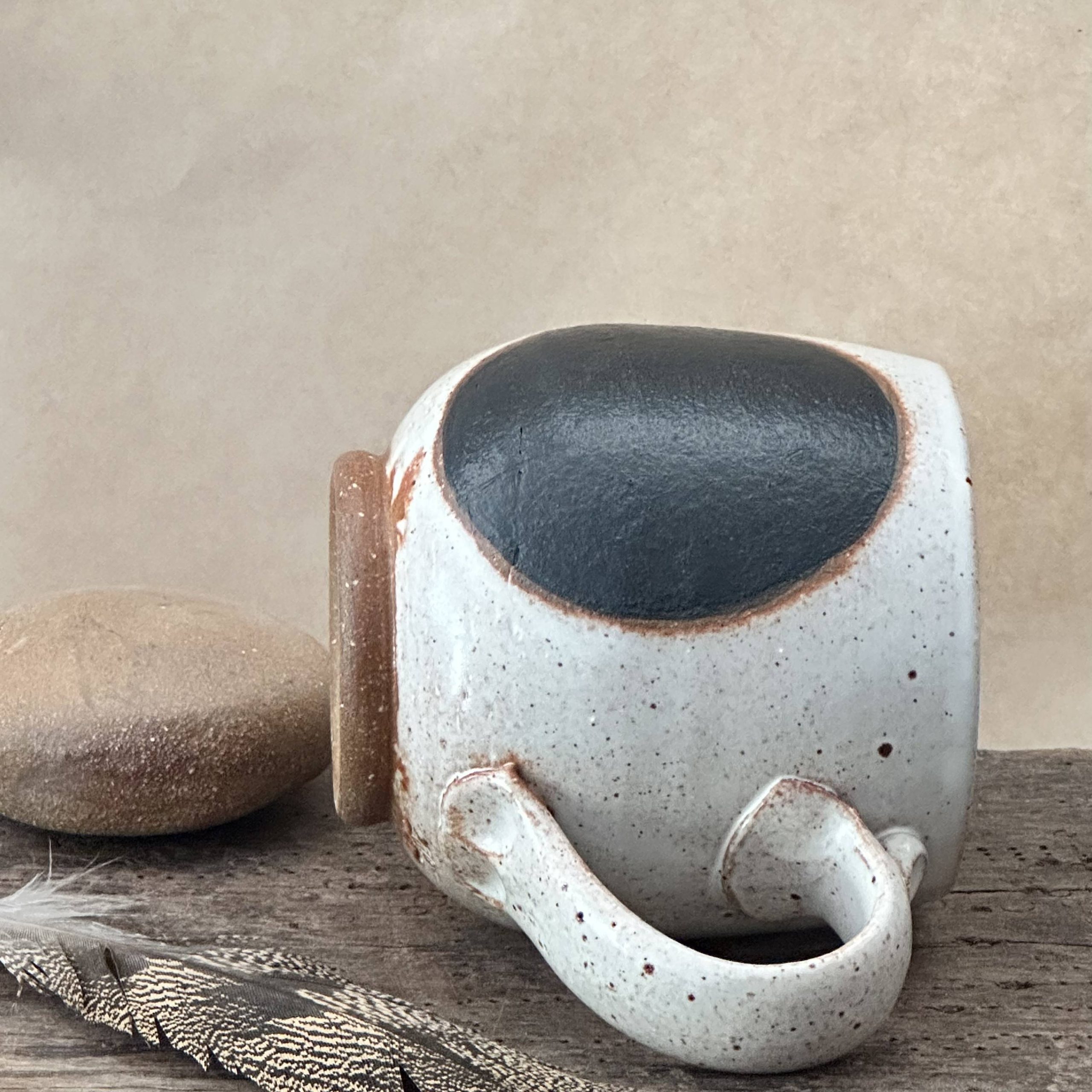 JAPA MUG | SANDSTONE GLAZE | DARK MOON - Image 4