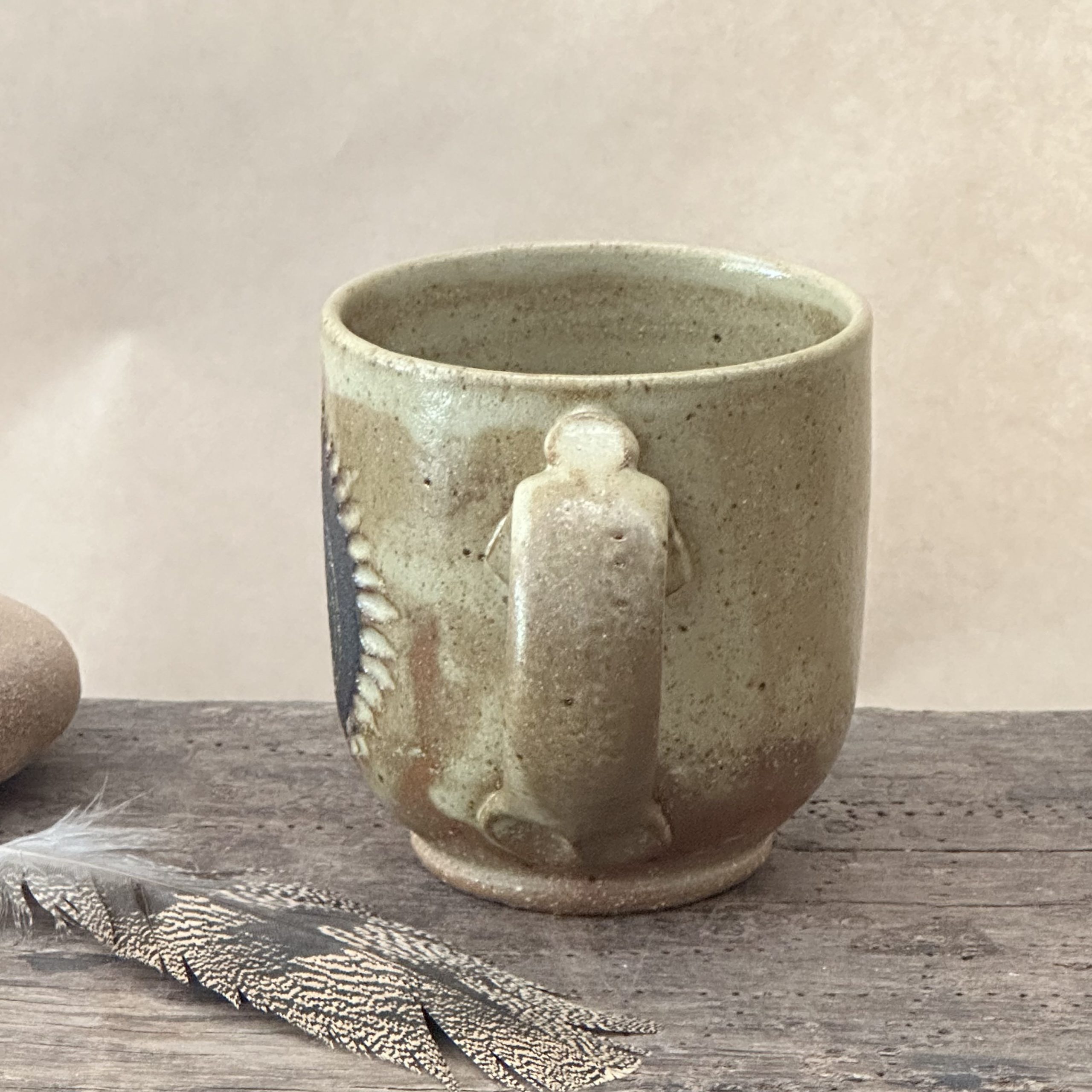 BAZIC MUG | STONE | SHEILD CARVED - Image 3