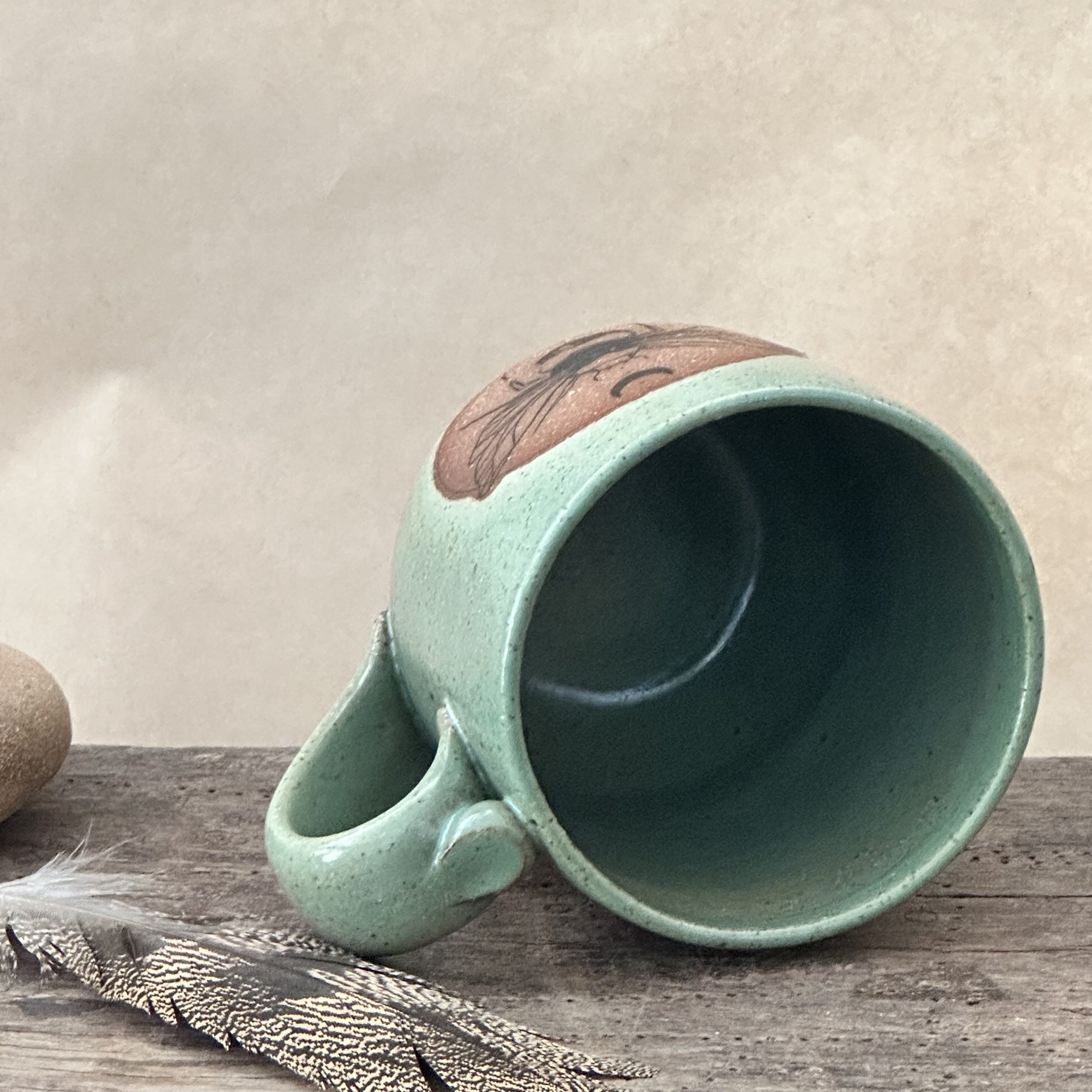 BAZIC MUG | GREEN EARTH | BEE - Image 3